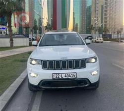 جیپ گراند شیرۆکی